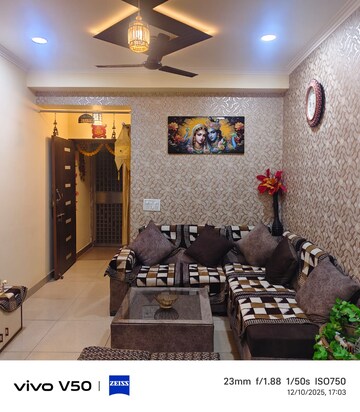  Pg For Rent in Gaur City 2