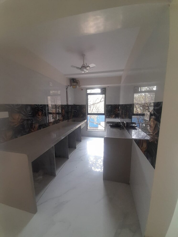 Kitchen, gurukrupa-divyam 3 Bedroom 950 Sq.Ft. Apartment In Ghatkopar East Mumbai 9658222