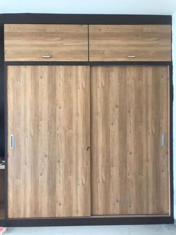 Furnished Amenities in 3 BHK Apartment at Vasant Vihar Complex, Pokhran Road No Two – for Rent