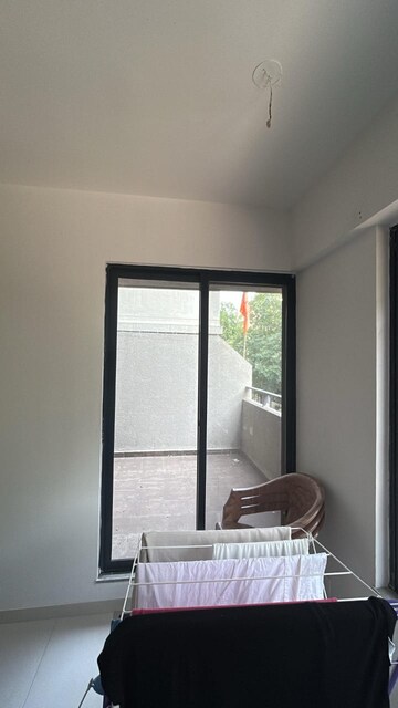 Room in 3 BHK Apartment at Rainbow Revell Orchid, Lohgaon – for Rent