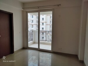 2 BHK Apartment For Rent in Ramprastha City The Edge Towers, Sector 37d