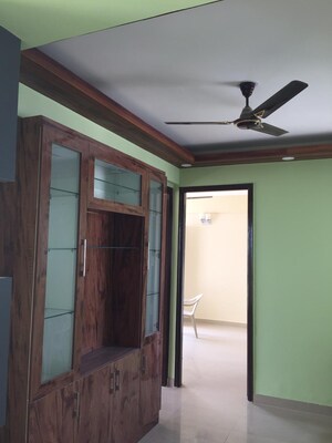 Room in 2 BHK Apartment at Ramprastha City The Edge Towers, Sector 37d – for Rent