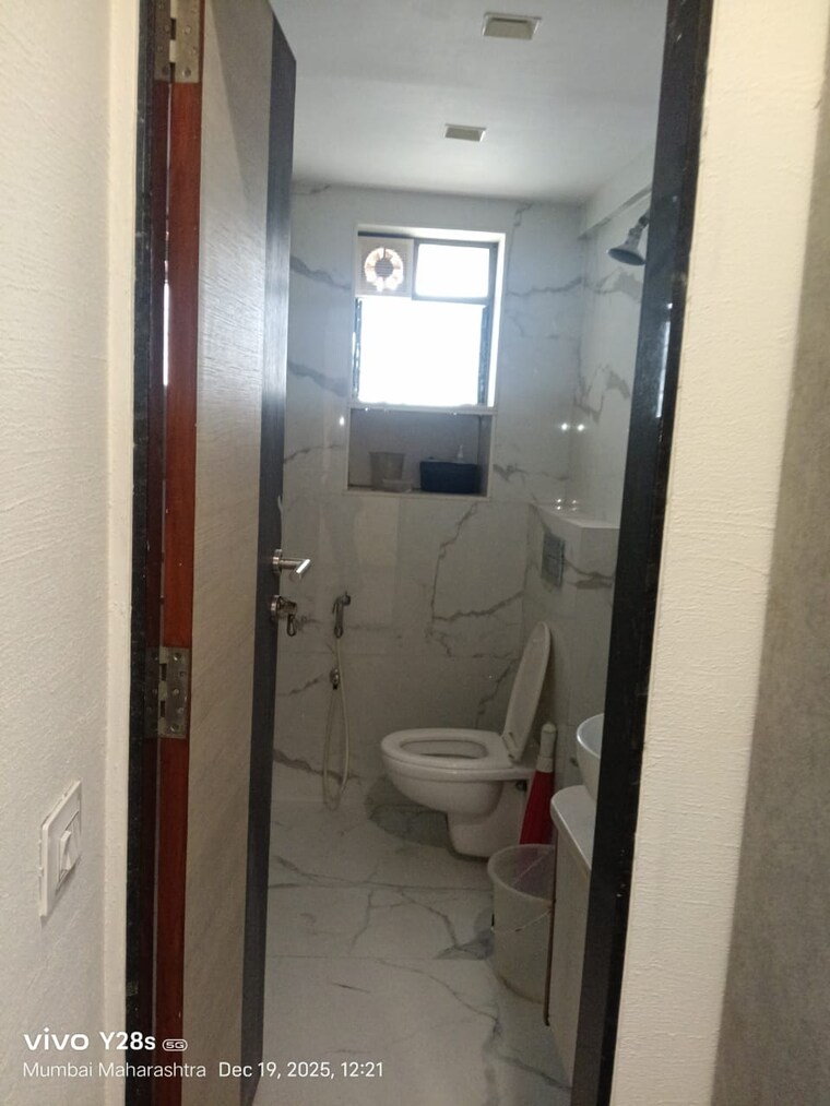Bathroom, versova-kiran 2 Bedroom 750 Sq.Ft. Apartment In Andheri West Mumbai 9658529