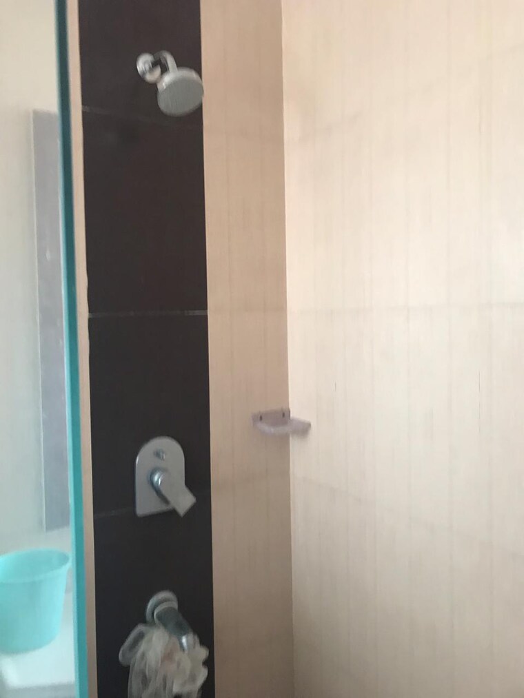 Bathroom, ramprastha-city-the-edge-towers 2 Bedroom 1380 Sq.Ft. Apartment In Sector 37d Gurgaon 9658509