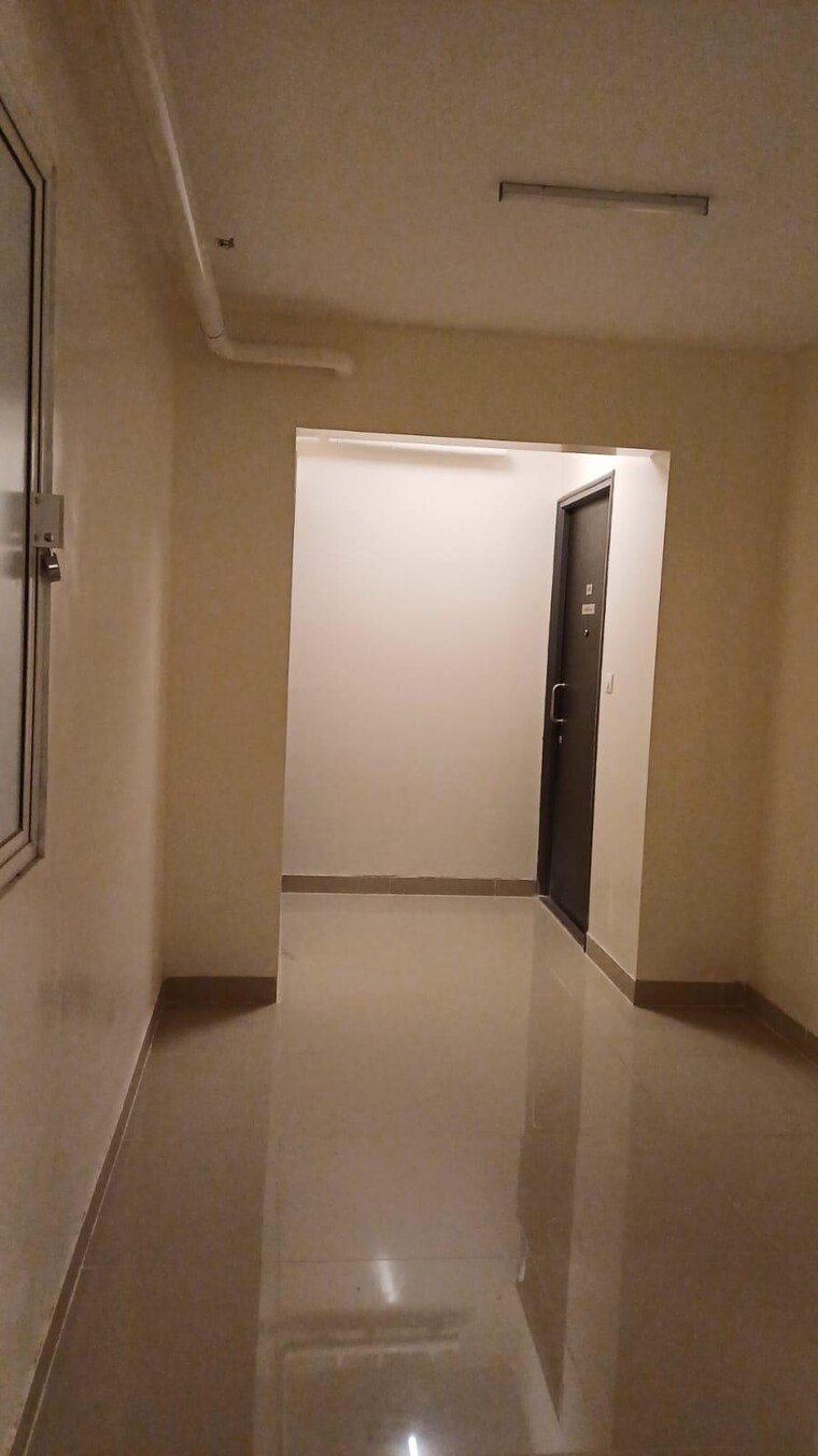 Room, magarpatta-riverview-city 2.5 Bedroom 1000 Sq.Ft. Apartment In Loni Kalbhor Pune 9658555