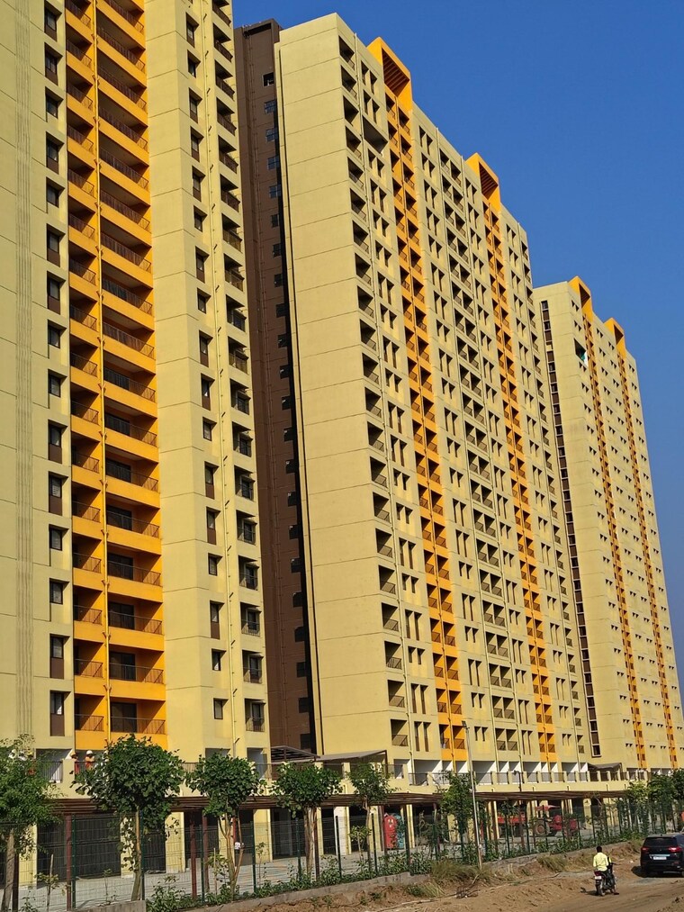 Exterior View, magarpatta-riverview-city 2.5 Bedroom 1000 Sq.Ft. Apartment In Loni Kalbhor Pune 9658555