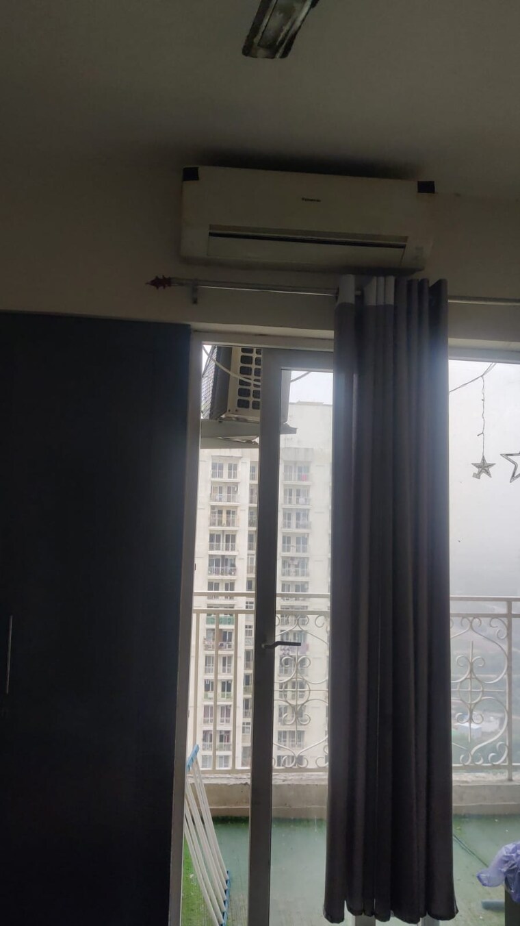 Balcony, trident-embassy 3 Bedroom 1500 Sq.Ft. Apartment In Sector 1 Greater Noida Greater Noida 9658562