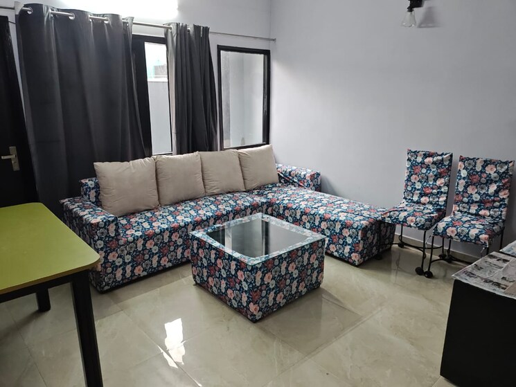 Bedroom, sector 36 3 Bedroom 1300 Sq.Ft. Apartment In Sector 36 Noida 9658613