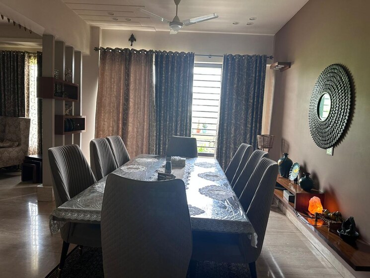 Dining area, abw-la-lagune 4 Bedroom 4050 Sq.Ft. Apartment In Sector 54 Gurgaon 9658760
