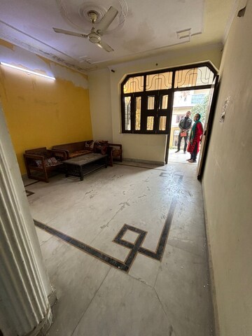 Bedroom in 2 BHK Independent House at Bhasin Apartments, Niti Khand I – for Rent