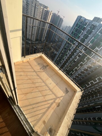 Balcony in 2 BHK Apartment at Amrapali Dream Valley, Amrapali Dream Valley – for Rent