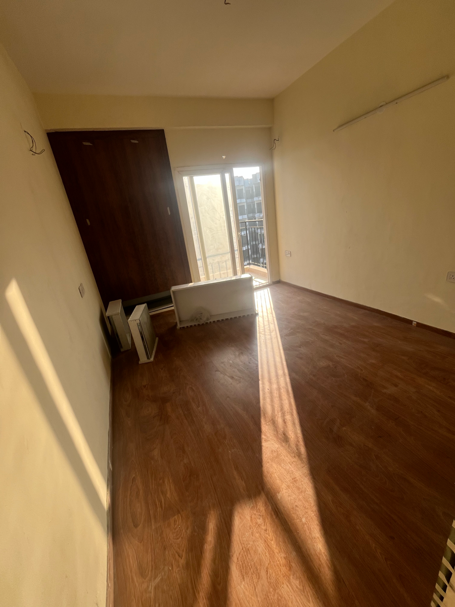 2 BHK 850 Sq.Ft. Apartment in Amrapali Dream Valley