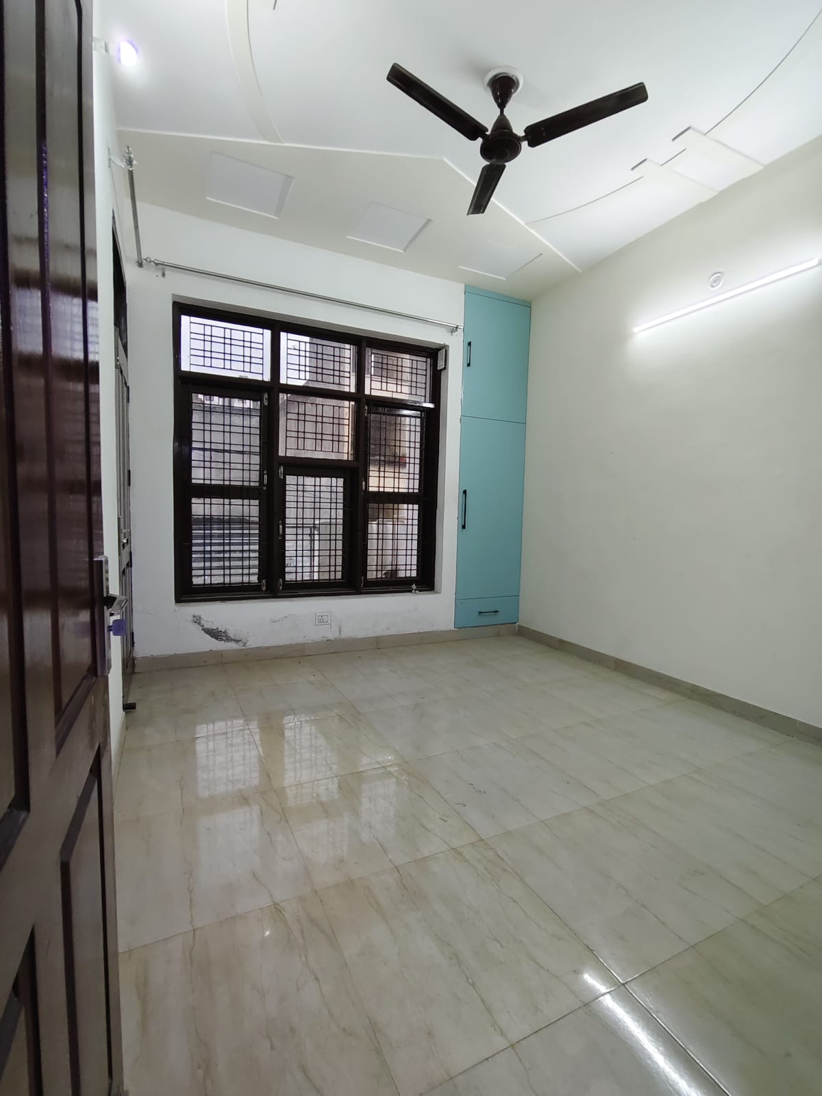 2.5 BHK + Pooja Room Apartment For Rent in RAJ Powai