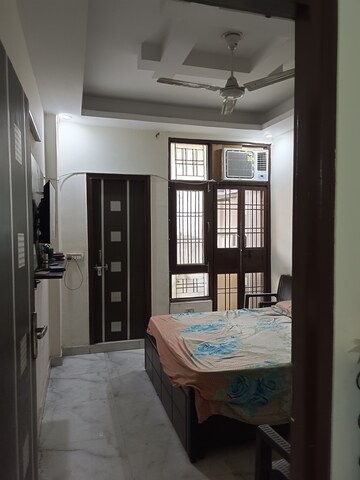 Room in 2 BHK Builder Floor at New Colony – for Sale