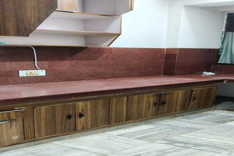 Kitchen, sector 31 3 Bedroom 1200 Sq.Ft. Apartment In Sector 31 Noida 9658725