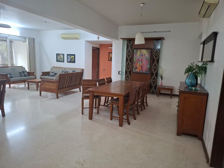 Living Room, sindhu bhavan road 4 Bedroom 5000 Sq.Ft. Apartment In Sindhu Bhavan Road Ahmedabad 9658887