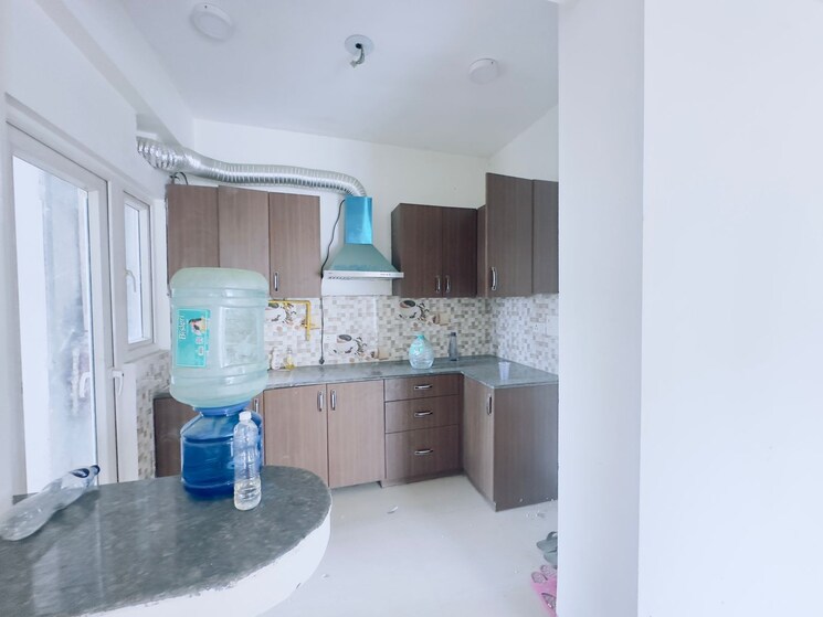 Kitchen, exotica-fresco 3 Bedroom 1560 Sq.Ft. Apartment In Sector 137 Noida 9658402