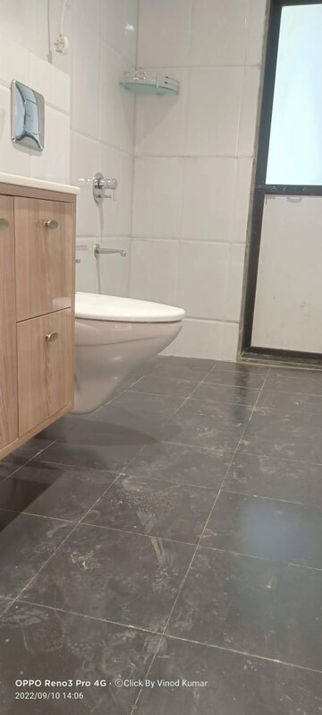 Bathroom in 3 BHK Apartment at Prarthana Grand, Sewri – for Rent