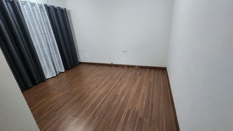 Room, acme-ozone-oakwood-and-ashwood 2 Bedroom 800 Sq.Ft. Apartment In Manpada Thane 9658898