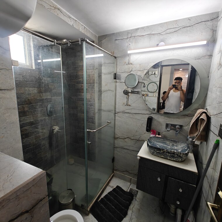 Bathroom, vikas puri 3 Bedroom 1100 Sq.Ft. Apartment In Vikas Puri Delhi 9659083