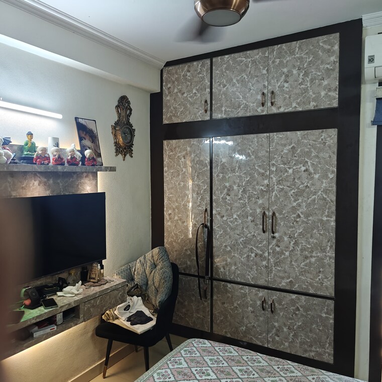 Bedroom, vikas puri 3 Bedroom 1100 Sq.Ft. Apartment In Vikas Puri Delhi 9659083