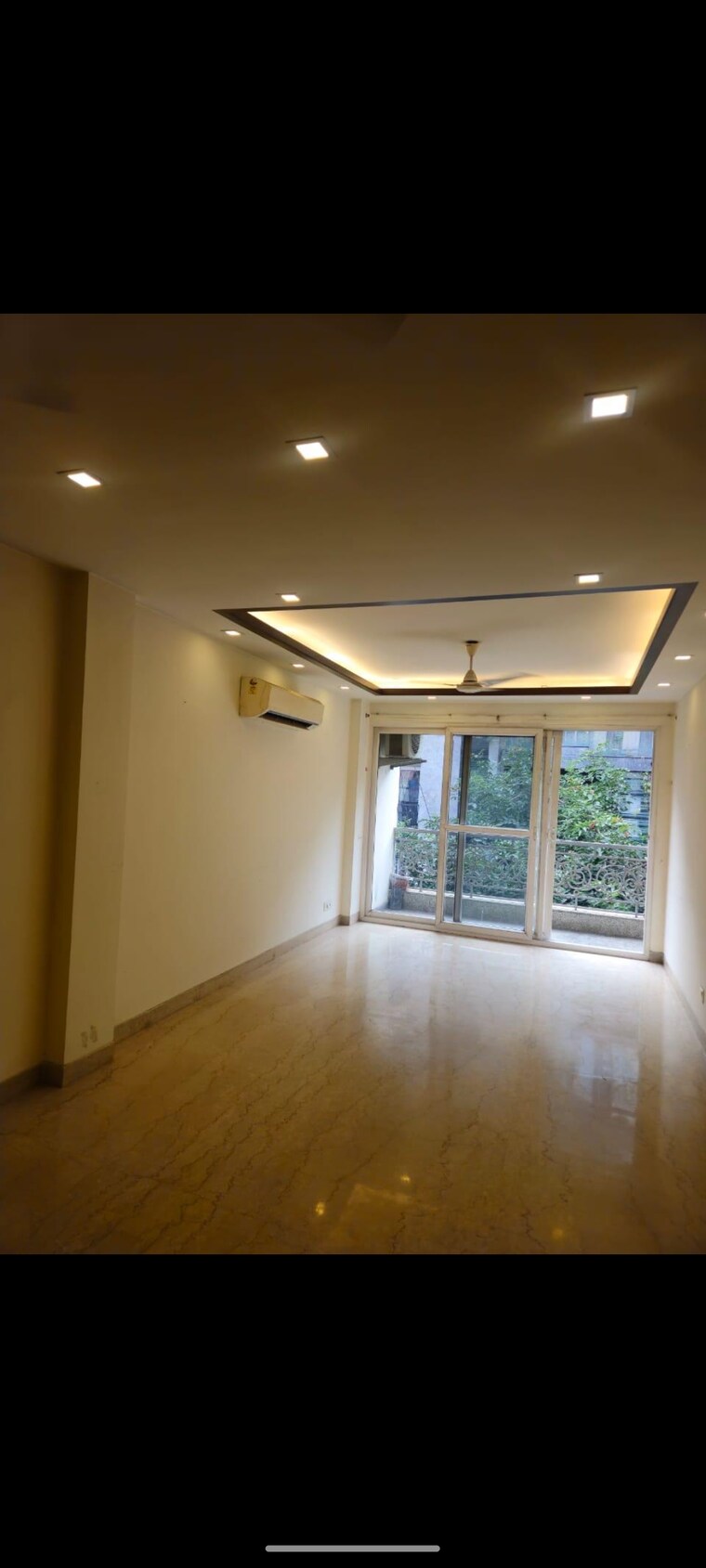 Room, chittaranjan park 3 Bedroom 2097 Sq.Ft. Builder Floor In Chittaranjan Park Delhi 9659030