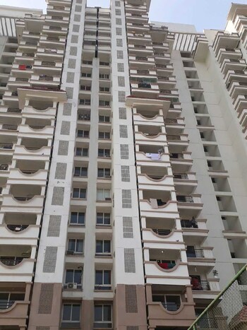 Ramprastha City The Edge Towers
