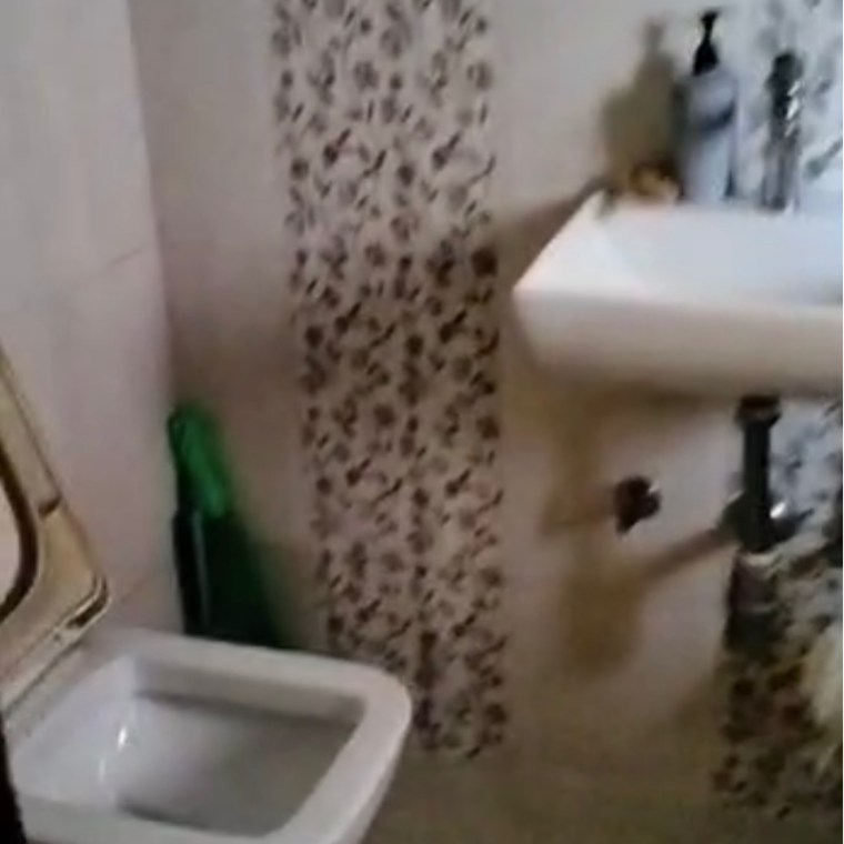 Bathroom, mazgaon 3 Bedroom 1300 Sq.Ft. Apartment In Mazgaon Mumbai 9659001