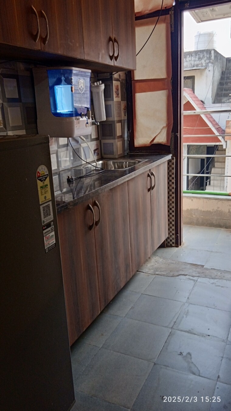 Kitchen, sector 44 Studio 500 Sq.Ft. Builder Floor In Sector 44 Gurgaon 9659101