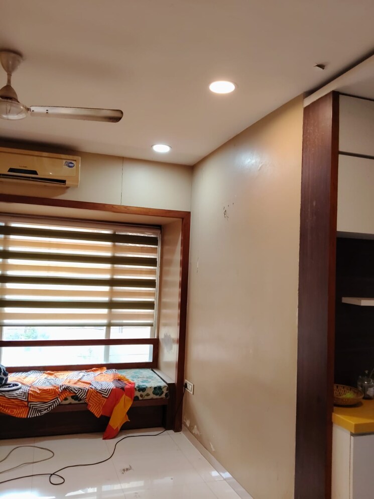 Room, riddhi gardens Pg For Boys In Riddhi Gardens 9659107