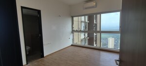 Room in 3 BHK Apartment at Runwal Forests, Kanjurmarg West – for Rent