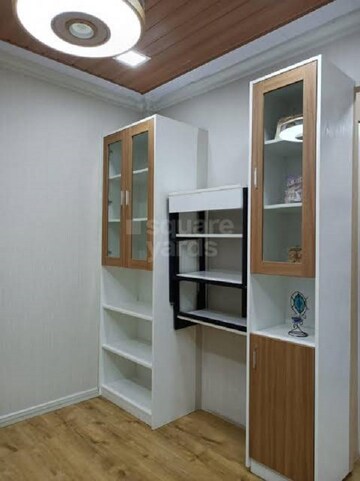 Room in 2 BHK Apartment at Mazgaon – for Sale