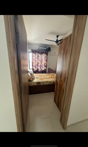 Bedroom in 2 BHK Apartment at Kohinoor Viva City, Dhanori – for Rent