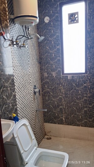 Bathroom in 1 RK Builder Floor at Vipul Square, Sushant Lok I – for Rent