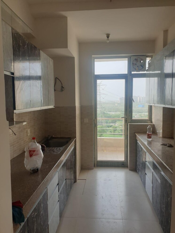 Kitchen, indiabulls-centrum-park 2 Bedroom 1325 Sq.Ft. Apartment In Sector 103 Gurgaon 9659289