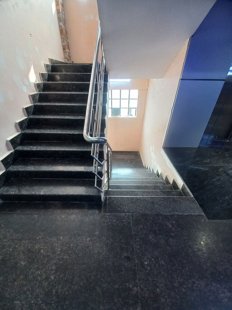 undefined, hinoo Commercial Office Space 2800 Sq.Ft. In Hinoo Ranchi 9659332