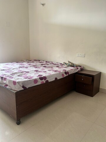 Bedroom in 4 BHK Builder Floor at Ansal Sushant Apartments, Sushant Lok I – for Rent