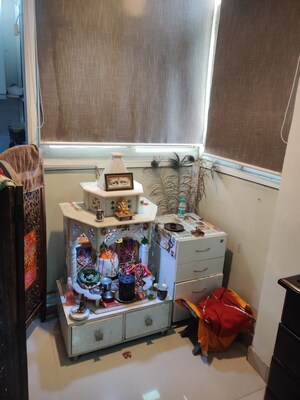 Furnished Amenities in 2.5 BHK Apartment at Galaxy North Avenue, Gaur City 1 – for Sale