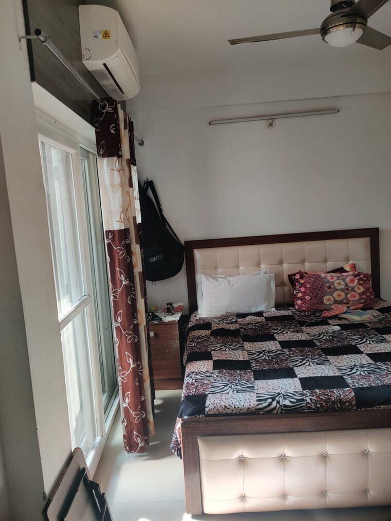 Bedroom, galaxy-north-avenue 2.5 Bedroom 1075 Sq.Ft. Apartment In Gaur City 1 Greater Noida 9659498