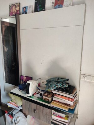 Furnished Amenities in 2.5 BHK Apartment at Galaxy North Avenue, Gaur City 1 – for Sale