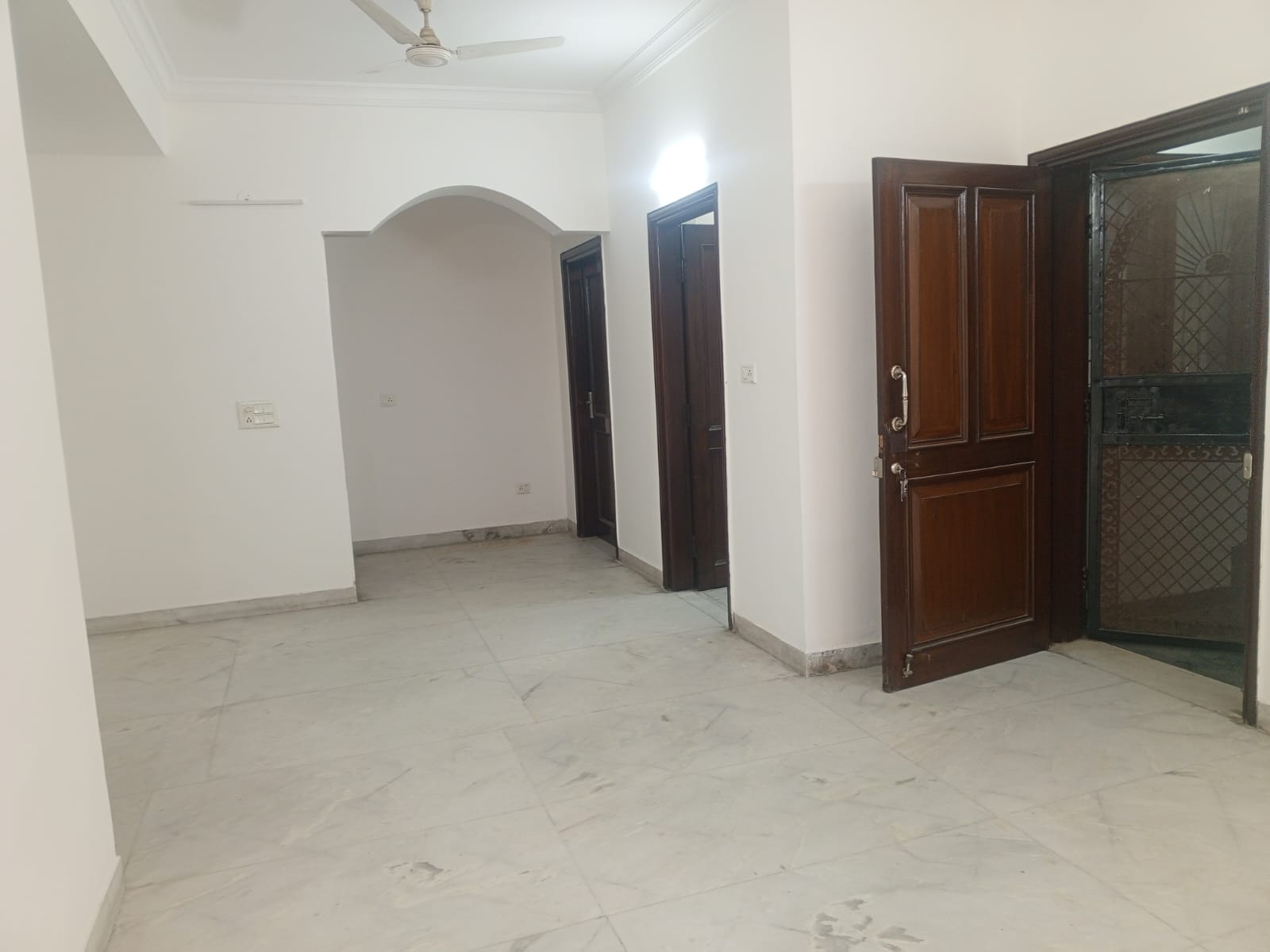 3 BHK 1900 Sq.Ft. Builder Floor in Ansal Sushant Apartments