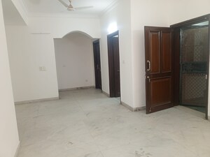 3 BHK Builder Floor For Rent in Ansal Sushant Apartments, Sushant Lok I