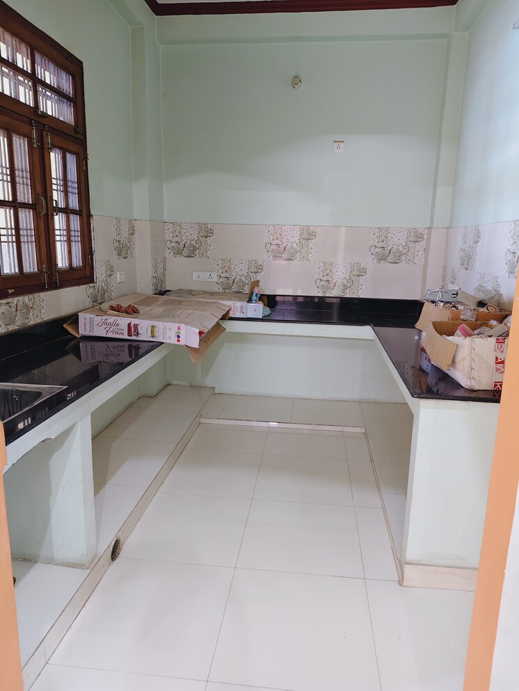 Kitchen, kursi road 4 Bedroom 3000 Sq.Ft. Independent House In Kursi Road Lucknow 9659542