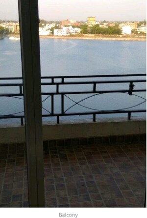 Staircase in 2 BHK Apartment at Gomti Nagar – for Rent