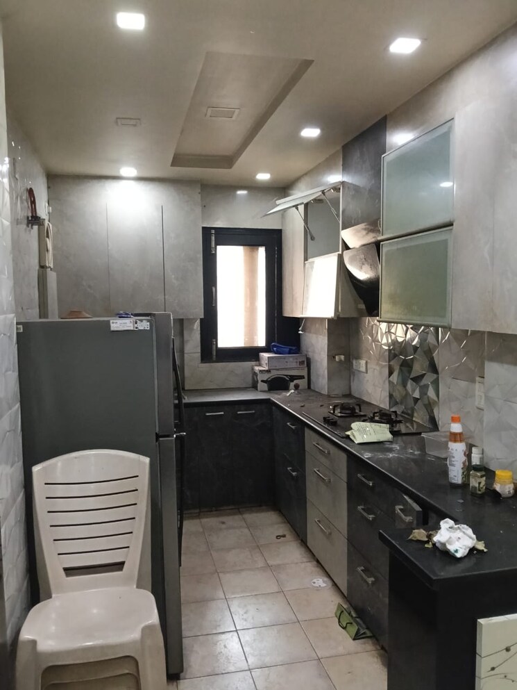 Kitchen, rps-savana 2.5 Bedroom 1400 Sq.Ft. Apartment In Sector 88 Faridabad 9659552