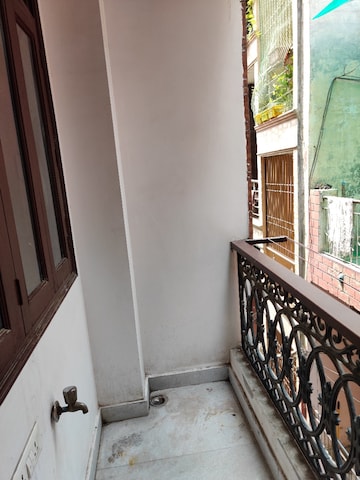Balcony in 2 BHK Builder Floor at Govindpuri – for Rent