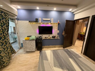 Parking in 3.5 BHK Apartment at Town Park White Orchid, Sector 16c Greater Noida – for Sale