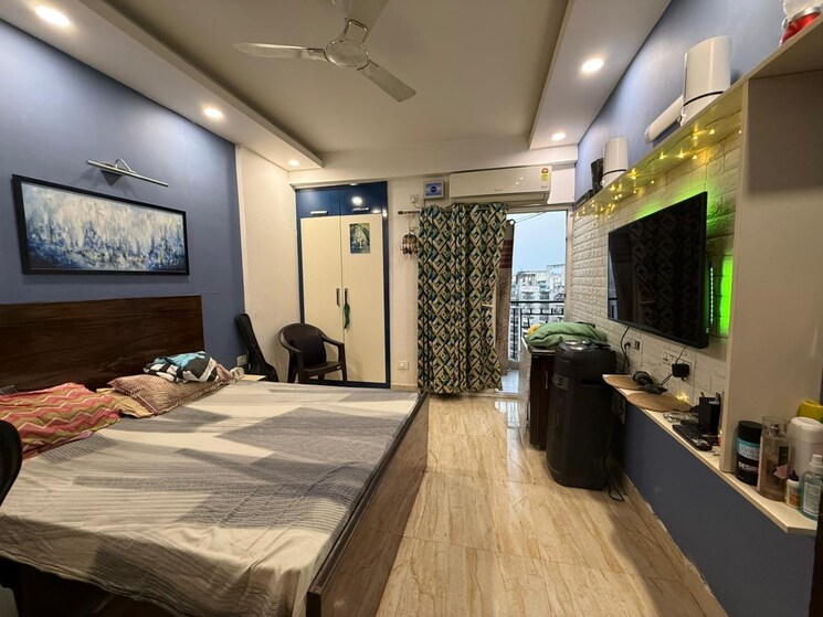 Bedroom, town-park-white-orchid 3.5 Bedroom 1865 Sq.Ft. Apartment In Sector 16c Greater Noida Greater Noida 9659626