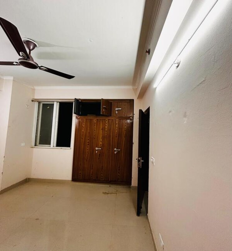 Room, sector 4 greater noida 2 Bedroom 1595 Sq.Ft. Independent House In Sector 4 Greater Noida Greater Noida 9659582