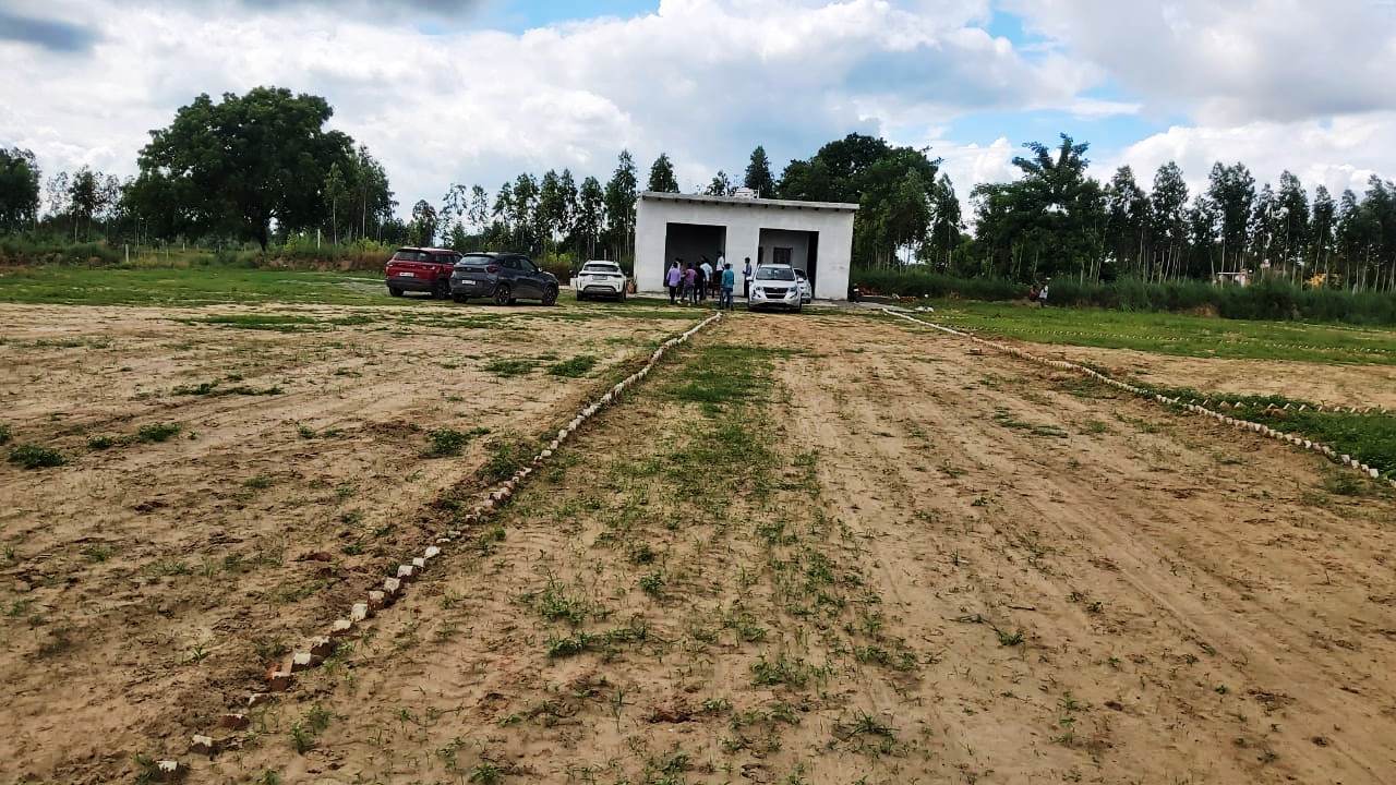 Plot For Sale in Saj Realtech AK Homes